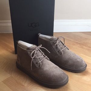 Brand new UGG Neumel lace-up boot size 13